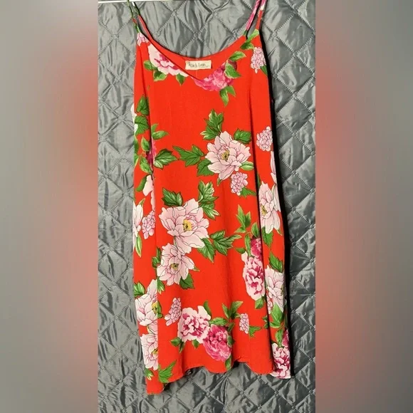 Peach Love California Red Floral Dress small red and pink floral - Picture 2 of 12